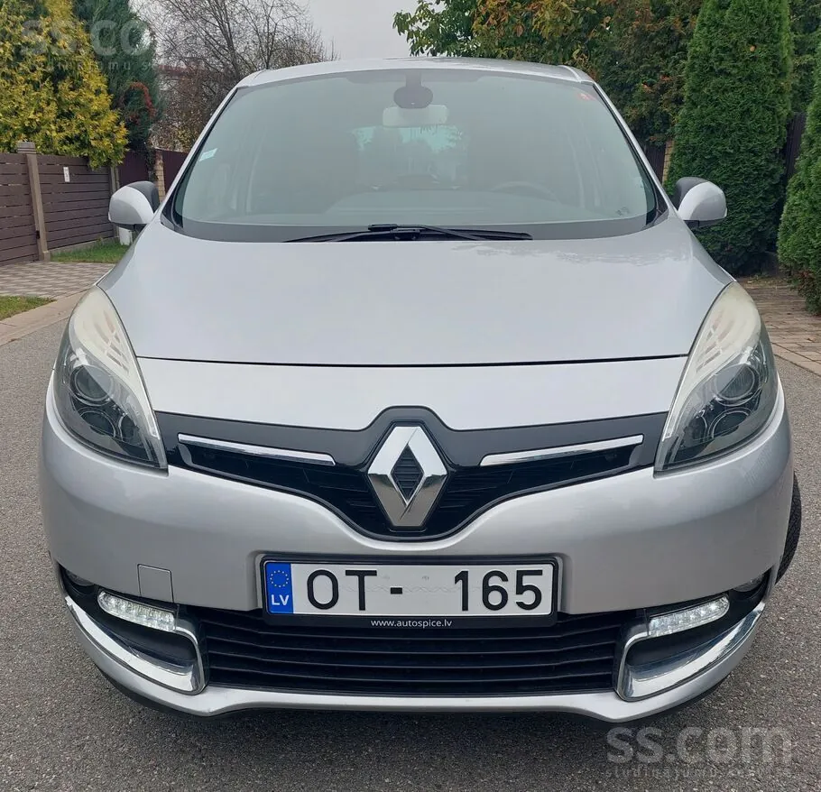 Renault Scenic 2015 photo 2