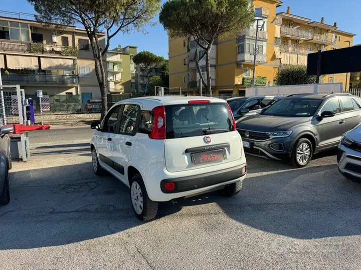 Fiat Panda 2015 photo 4