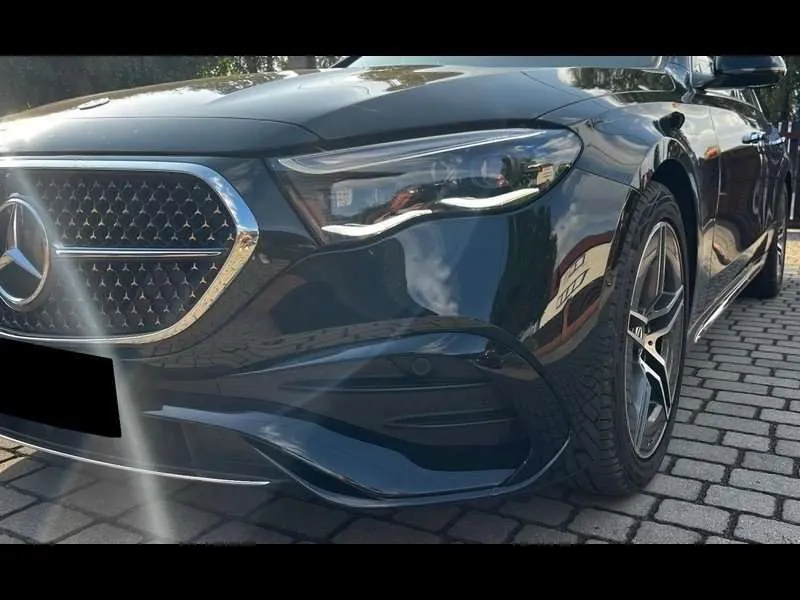 Mercedes-Benz E 220 D 2024 photo 2