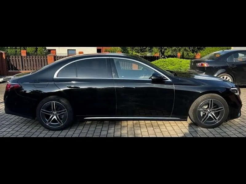 Mercedes-Benz E 220 D 2024 photo 4