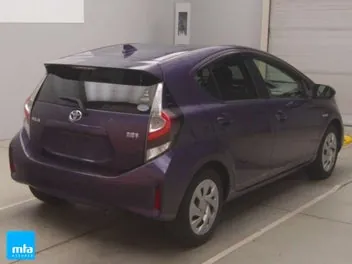Toyota Aqua 2019 photo 3