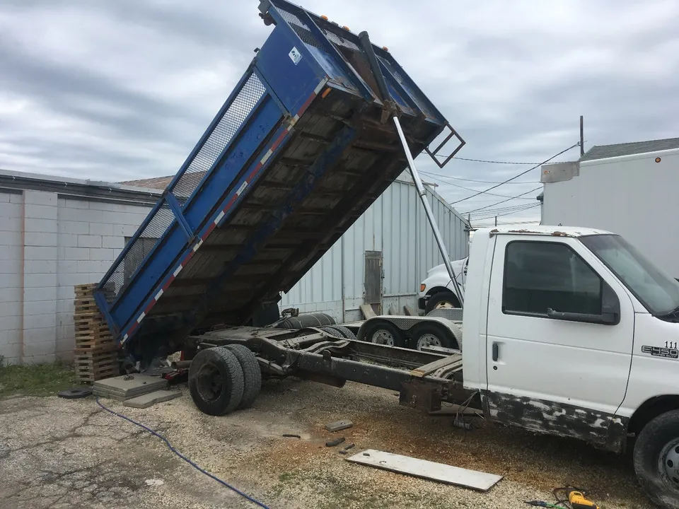 Ford E-450 2012 photo 5