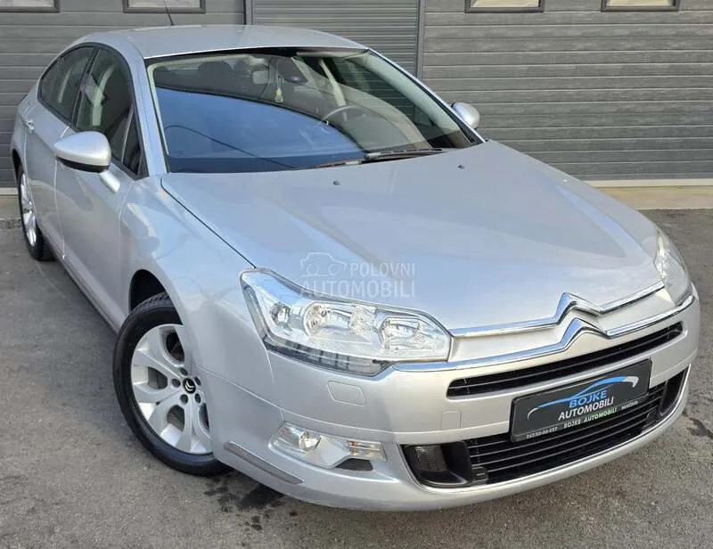 Citroen C5 2012 photo 3