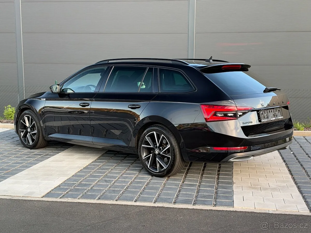 Skoda Superb Iii 2022 photo 3