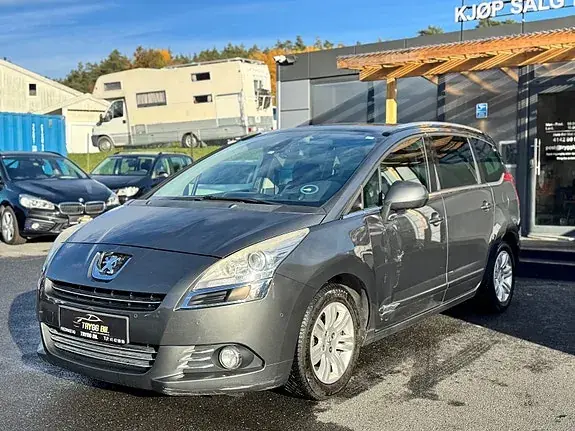 Peugeot 5008 2011 photo 5