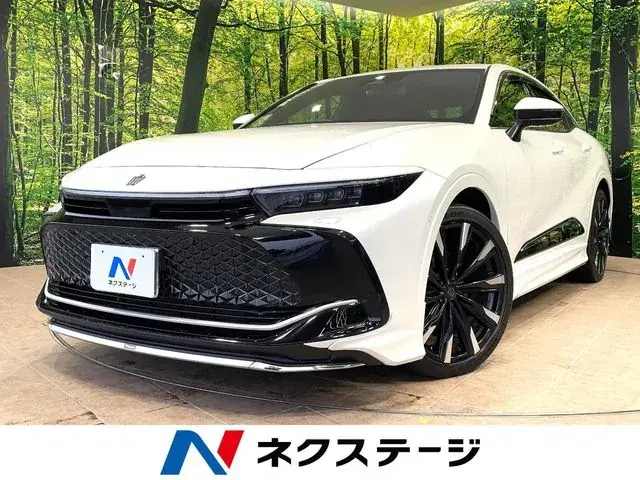 Toyota Crown Cross