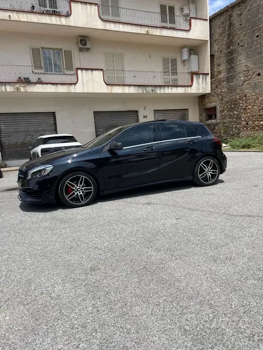 Mercedes-Benz A 180 2017 photo 3