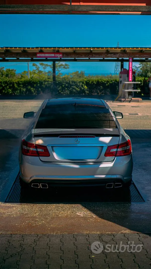 Mercedes-Benz E-Class 2013 photo 2