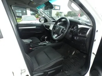 Toyota Hilux 2022 photo 3