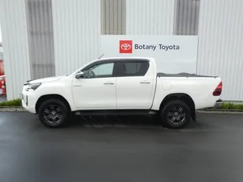 Toyota Hilux 2022 photo 5