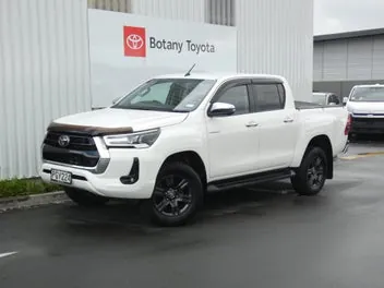 Toyota Hilux 2022 photo 2