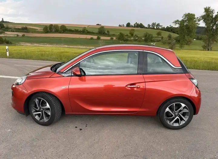 Opel Adam