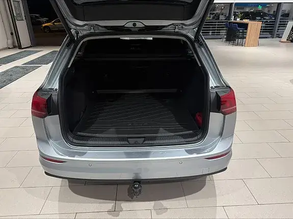 Volkswagen Golf I 2026 photo 4
