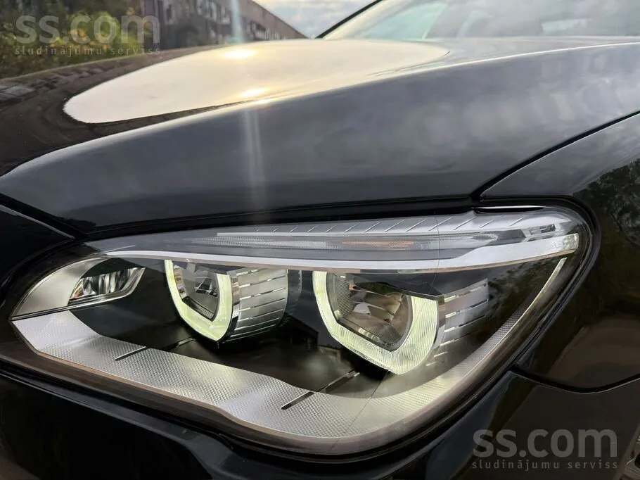 BMW 730D 2014 photo 4