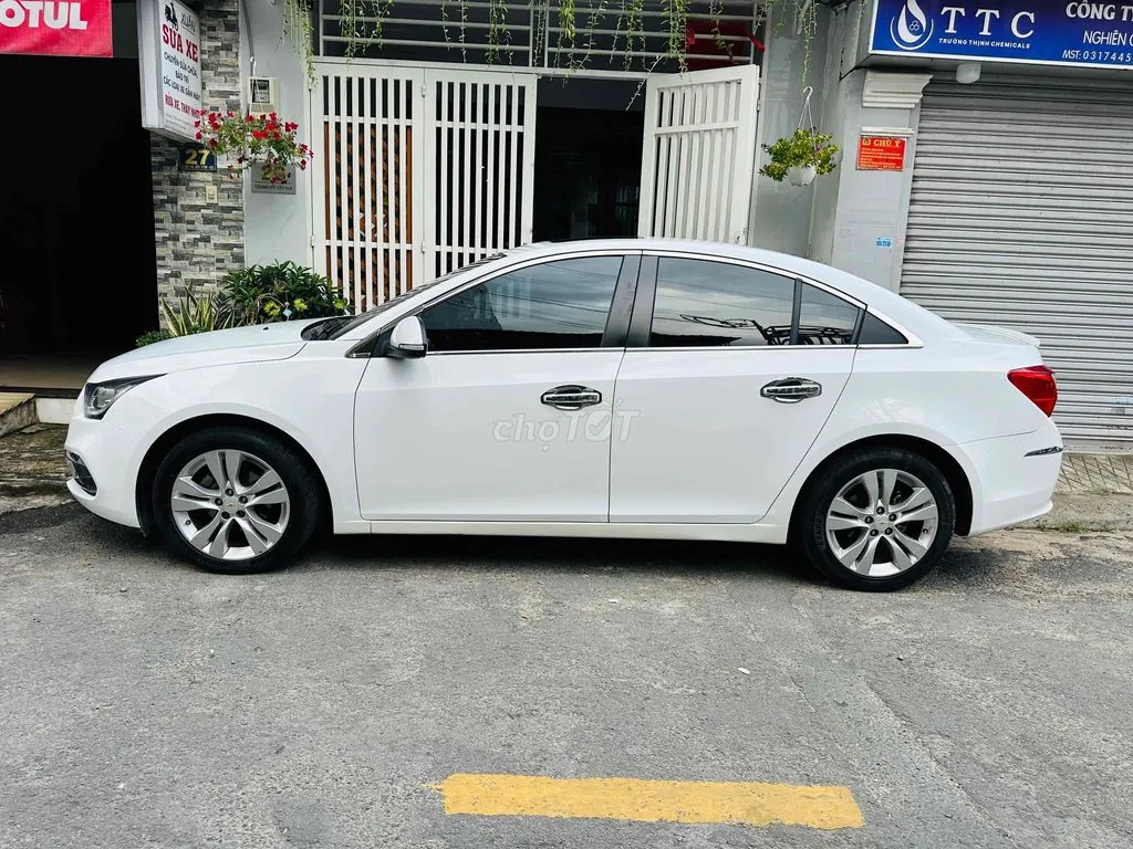 Chevrolet Cruze 2018 photo 2