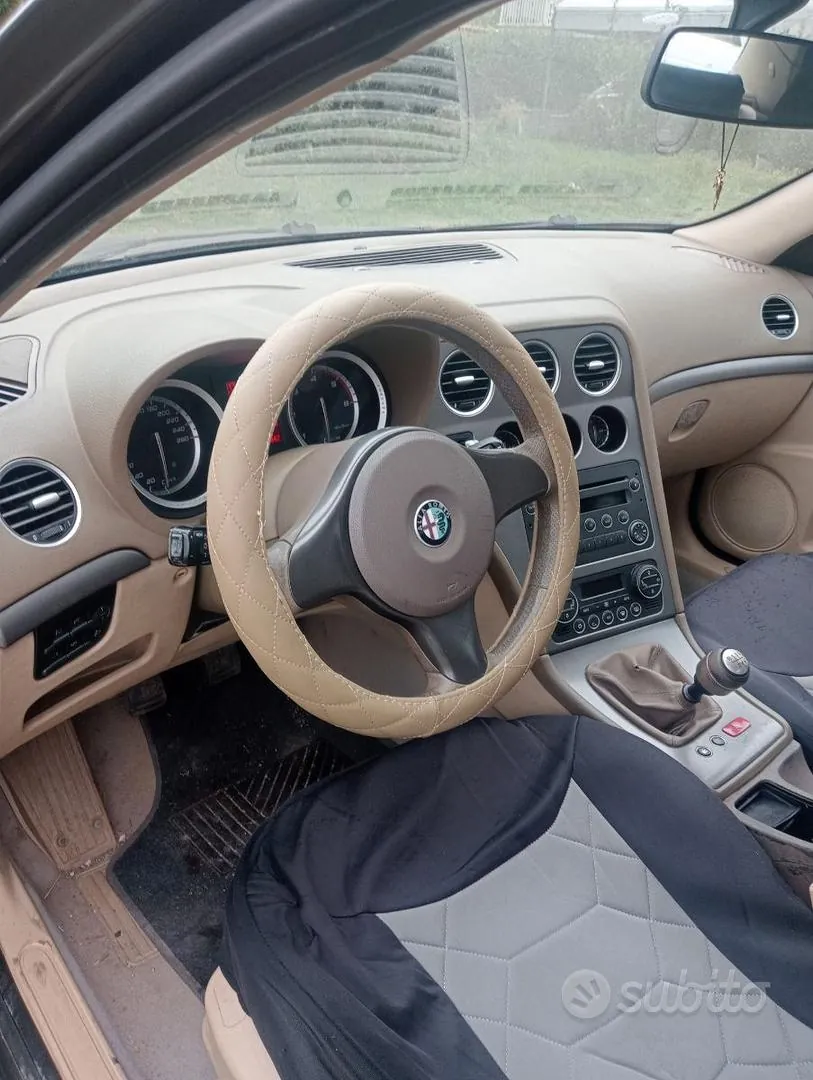 Alfa Romeo 159 2009 photo 5