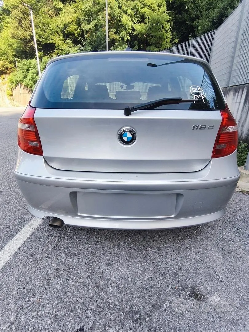 BMW 118D 2007 photo 3