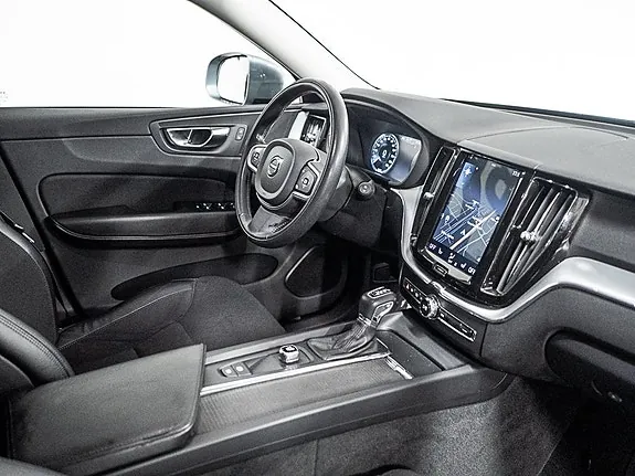 Volvo Xc60 2019 photo 5