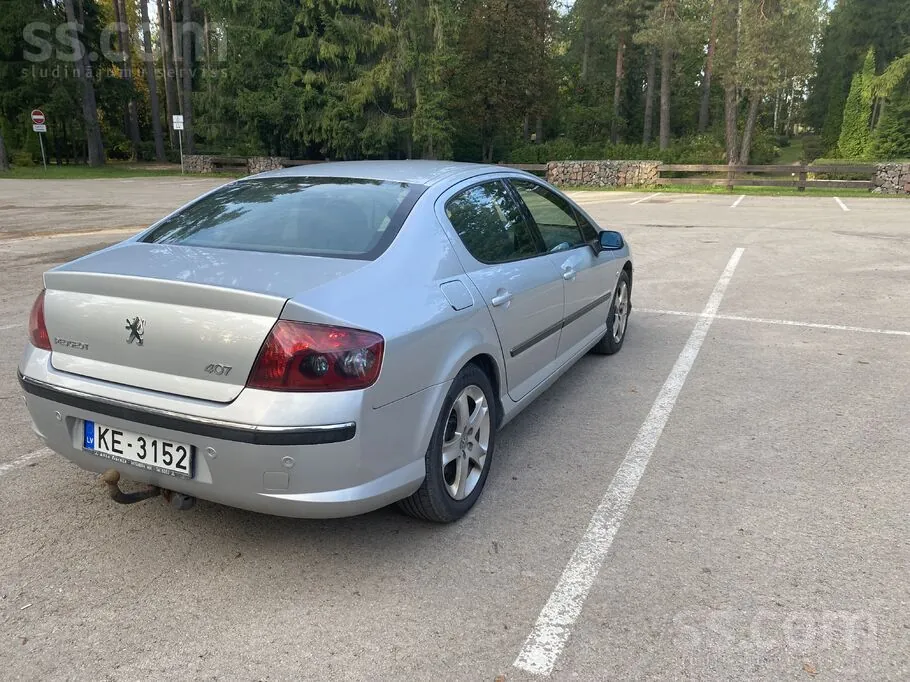 Peugeot 407