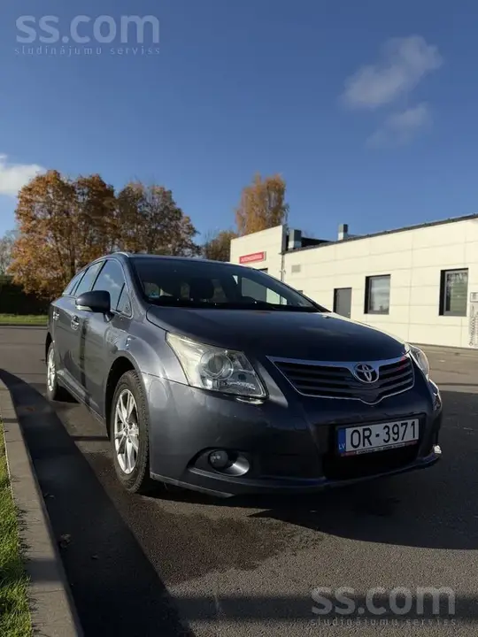 Toyota Avensis