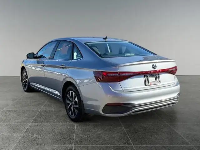 Volkswagen Jetta 2025 photo 4