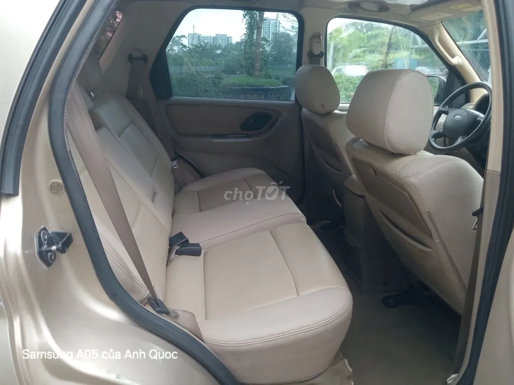 Ford Escape 2005 photo 4
