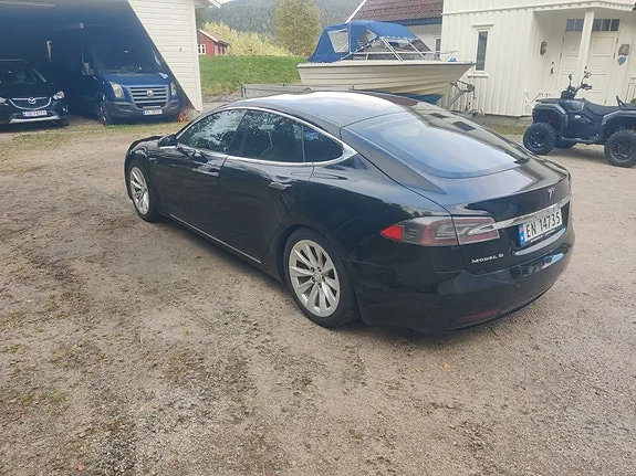 Tesla Model S 2017 photo 5