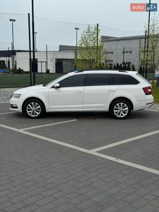 Skoda Octavia 2018 photo 4