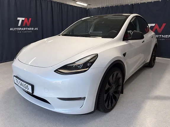 Tesla Model Y 2022 photo 2