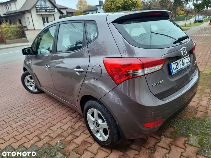 Hyundai Ix20 2014 photo 4