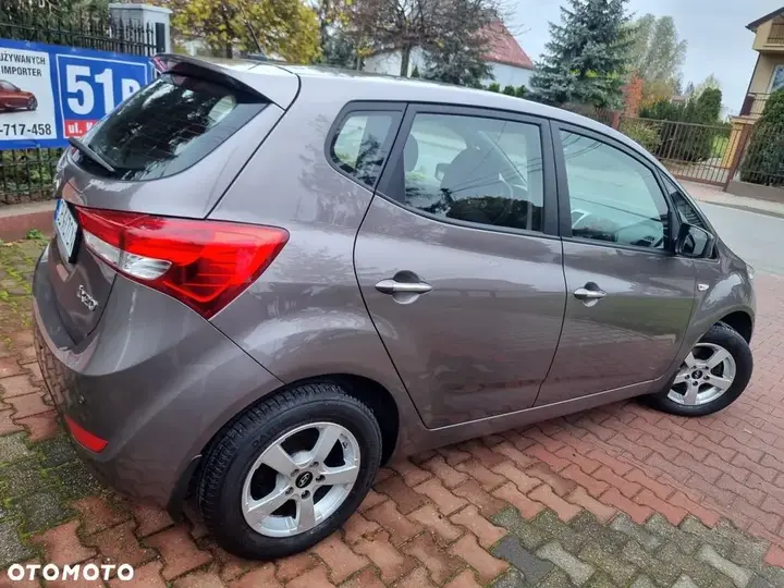 Hyundai Ix20 2014 photo 3