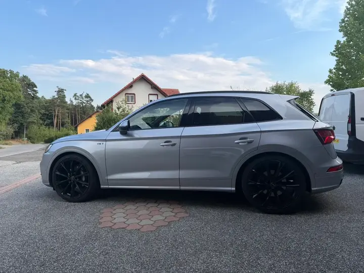 Audi Q5 2017 photo 3