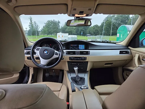 BMW 325Xi 2007 photo 3