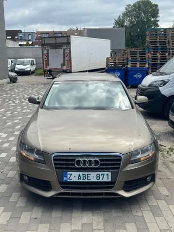 Audi A4 2026 photo 2