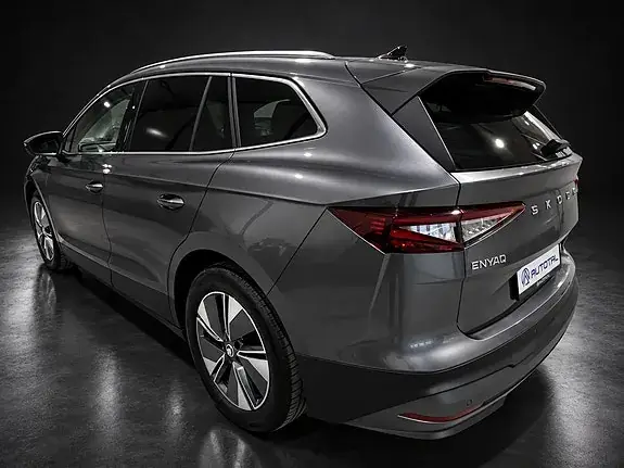 Skoda Enyaq 2023 photo 5