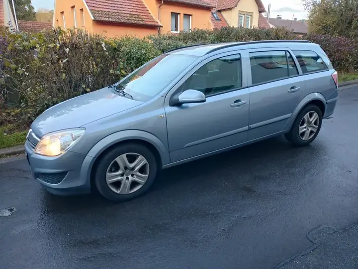 Opel Astra H
