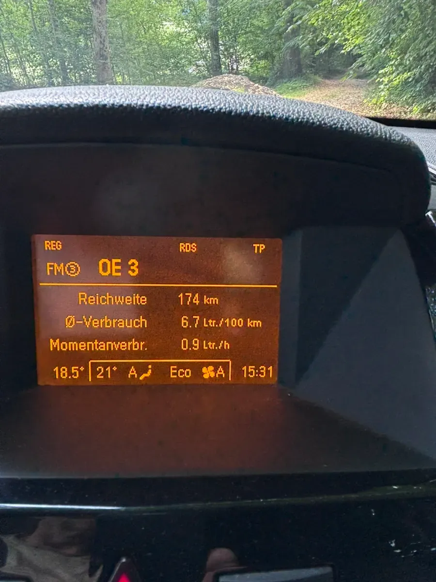 Opel Zafira 2010 photo 3