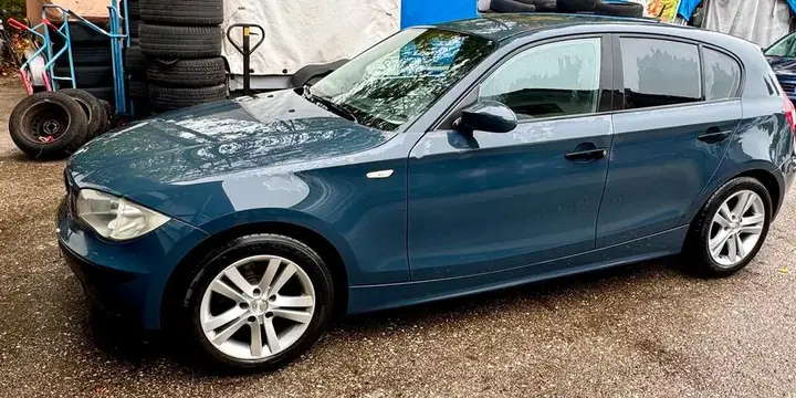 BMW 118I