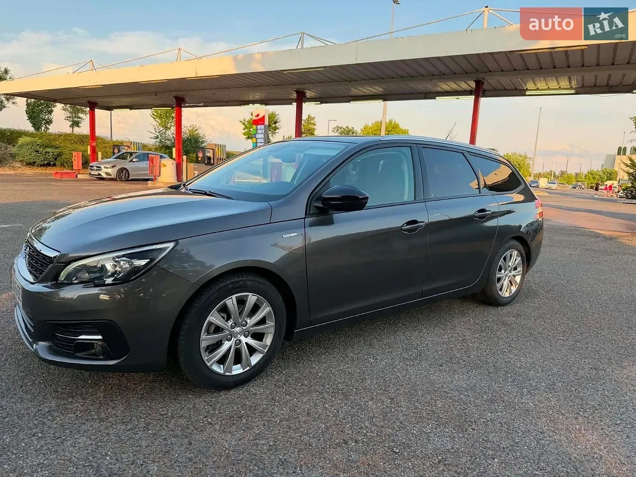 Peugeot 308 2019 photo 5