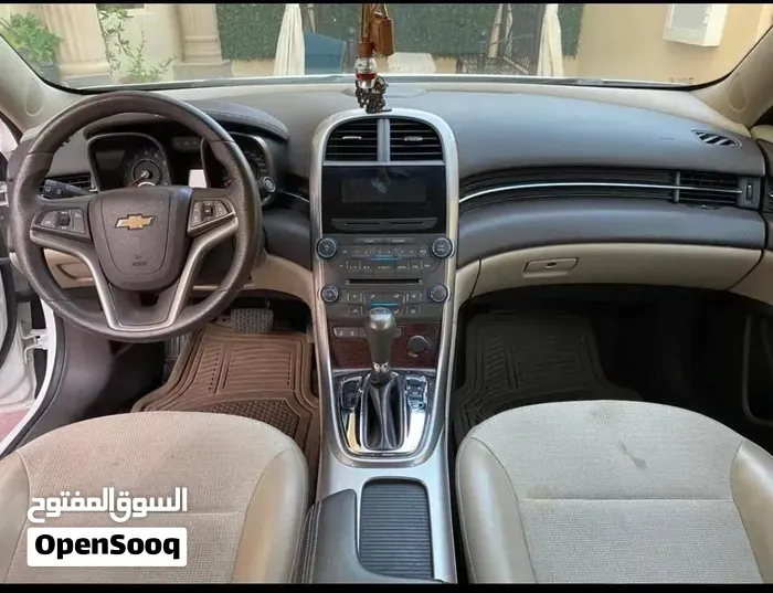 Chevrolet Malibu 2013 photo 2