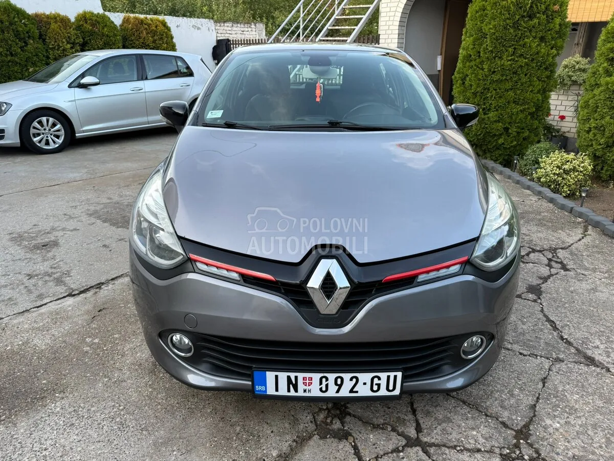 Renault Clio 2014 photo 2