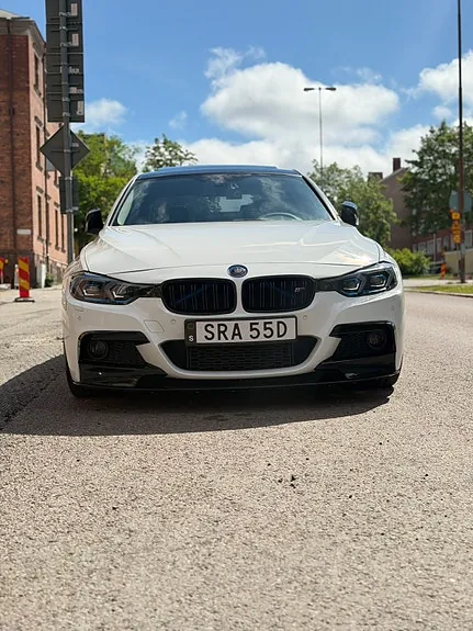 BMW 320D 2012 photo 3