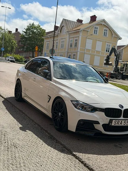 BMW 320D 2012 photo 4