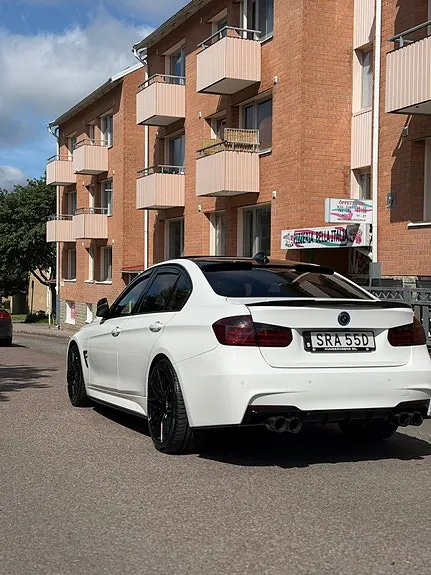 BMW 320D 2012 photo 5