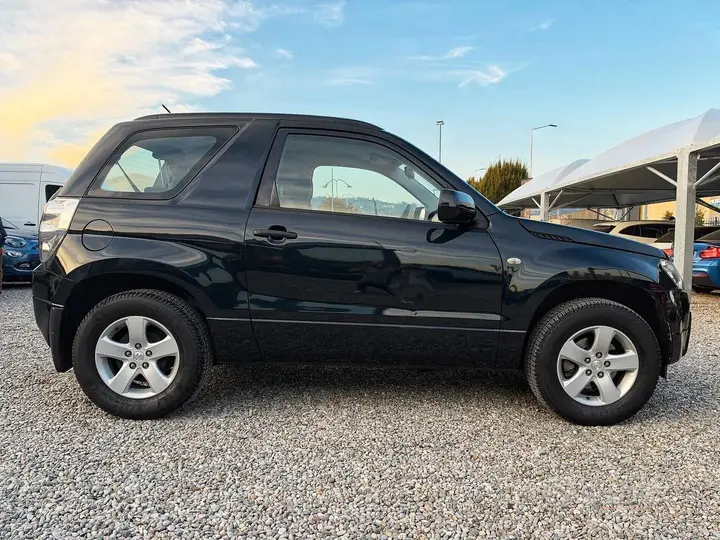 Suzuki Grand Vitara 2006 photo 4
