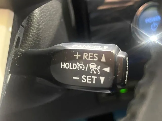 Toyota Prius 2017 photo 5