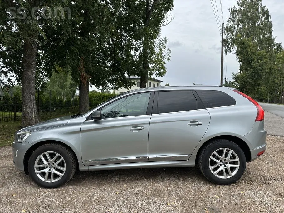 Volvo Xc 60 2016 photo 2