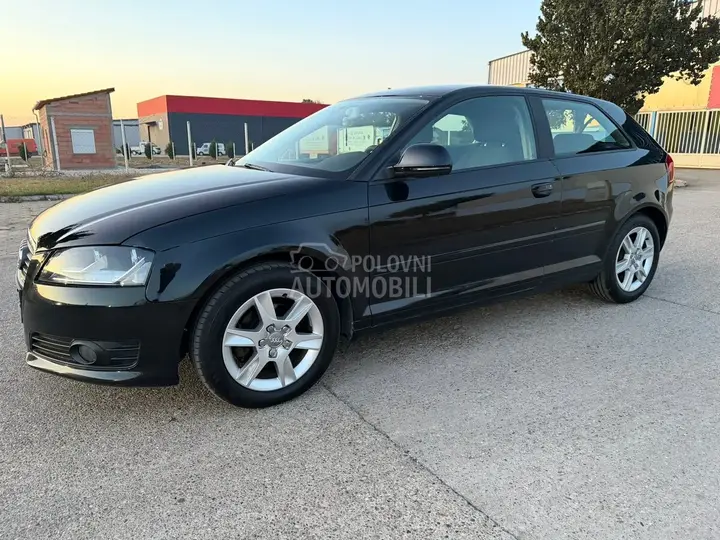 Audi A3 2010 photo 3