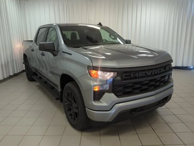 Chevrolet Silverado 1500 2026 photo 2