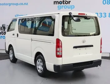 Toyota Hiace 2019 photo 3